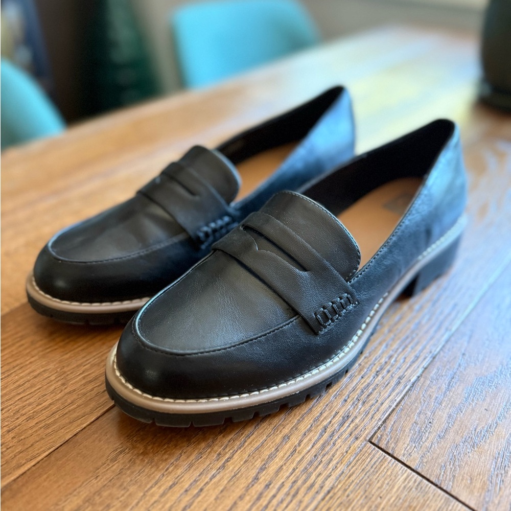 Classic Dolce Vida Black Loafers for Women